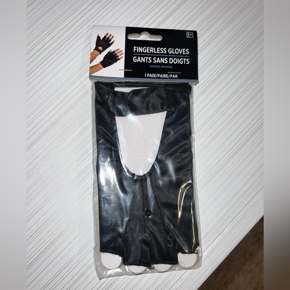 Unisex Black Fingerless Gloves